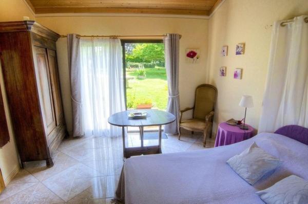 L'Oustal Chambres Et Tables D'Hotes Sonnac  Eksteriør billede